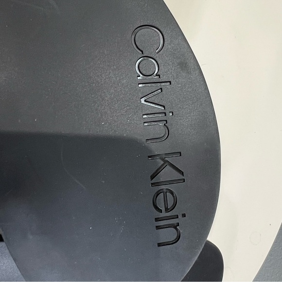 Calvin Klein NWOT Women’s Explore Footbed Slide Sandals size 5 Silver straps - Picture 7 of 8